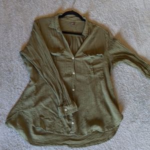 Aeries beachy button up